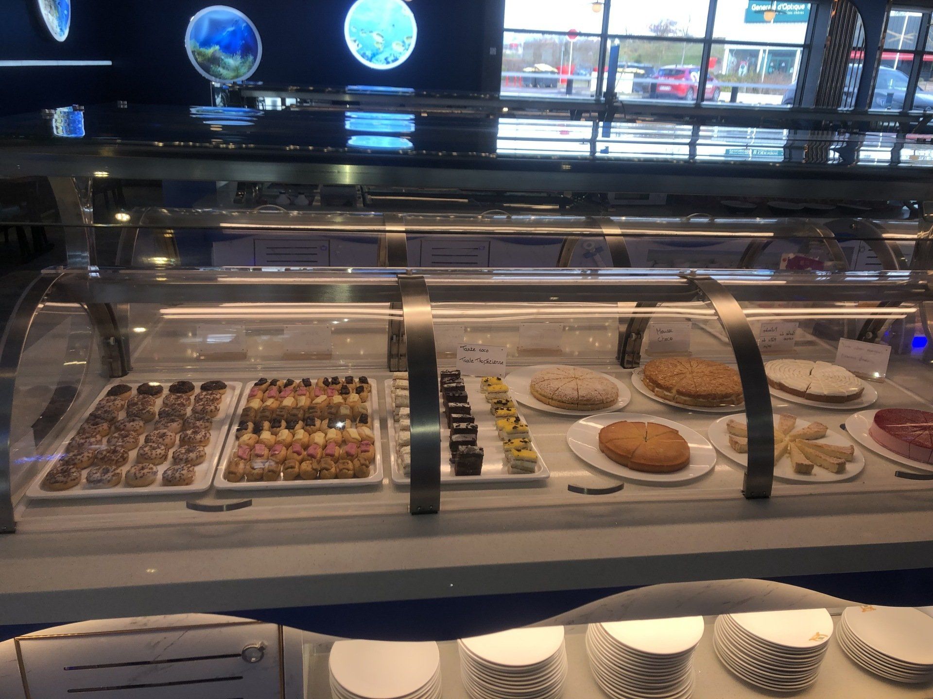 Plats asiatiques à emporter