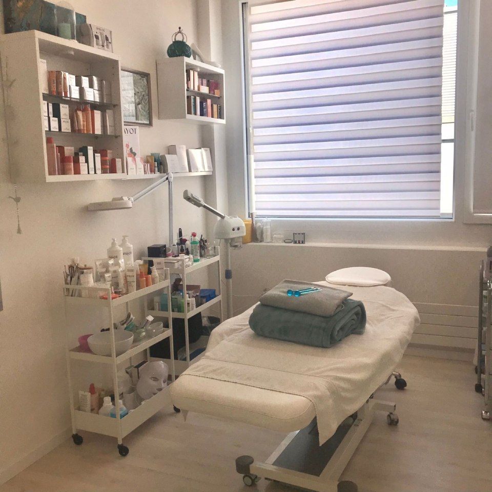 Behandlungsraum von SweetCare Kosmetik Amaro
