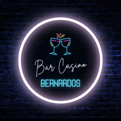 Logotipo del casino con dados, copa de martini y ruleta. Dise&ntilde;o en rojo y negro. Texto: "BAR CASINO ICLDDINE".