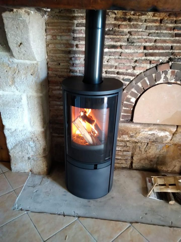 Poêle à granulés installé