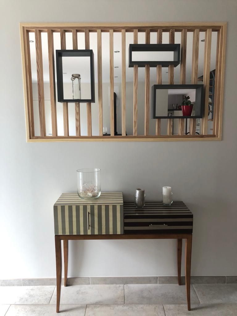 Petite commode dans un salon