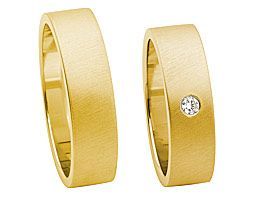 Goldring mit stein breit