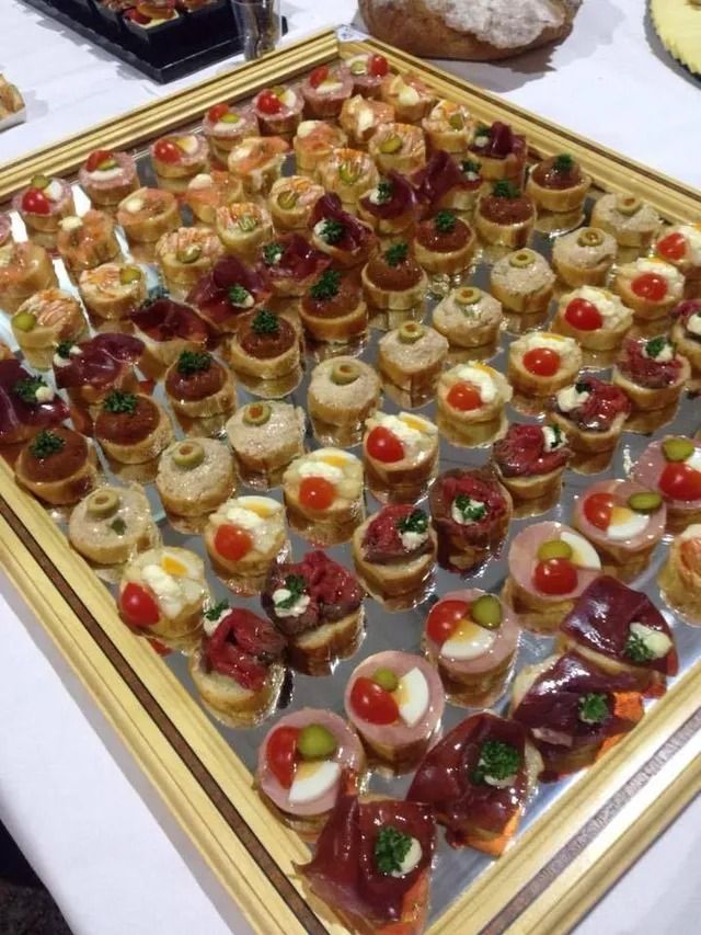 Canapés - service traiteurs Boulangerie Ecoffey