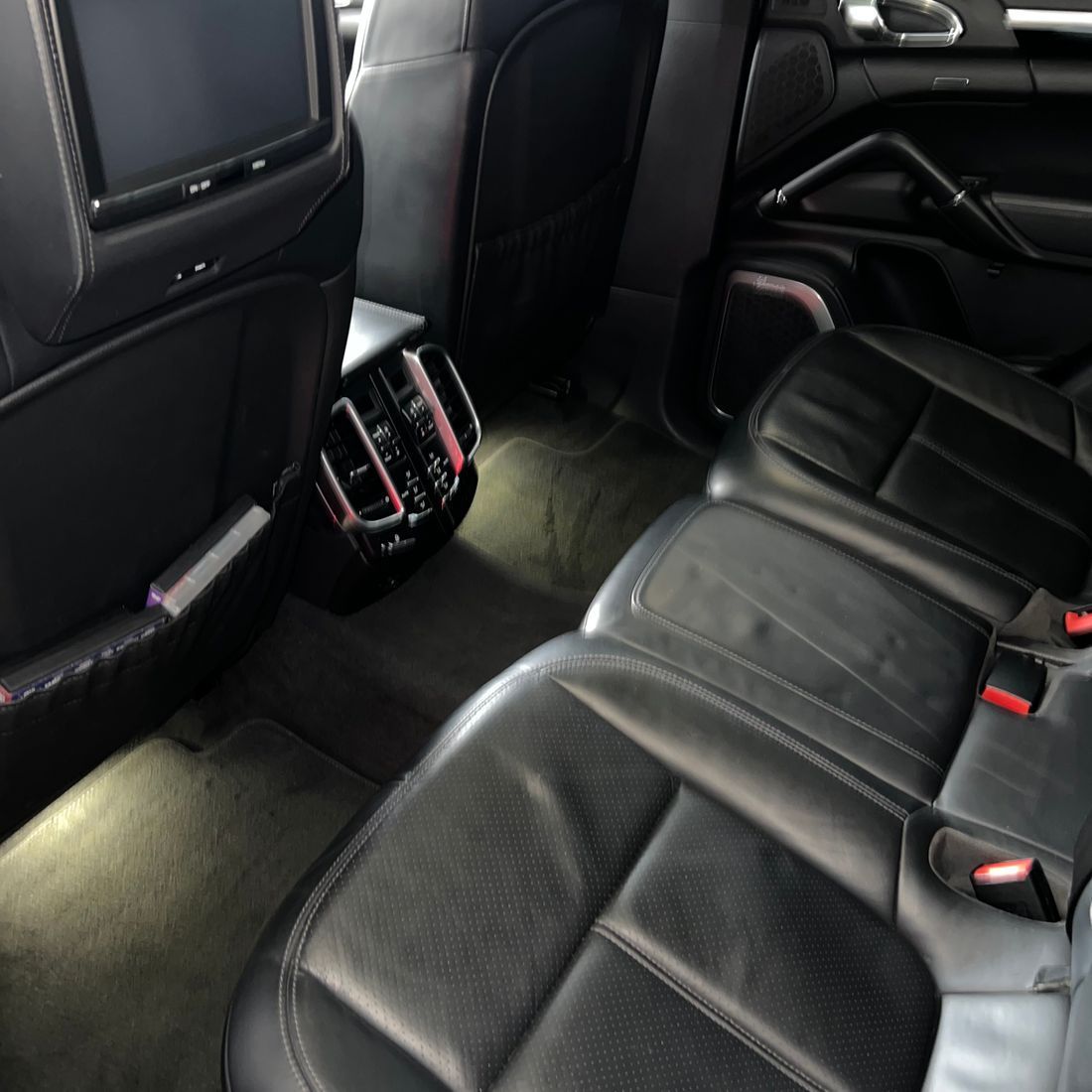 Schneider Car Detailing