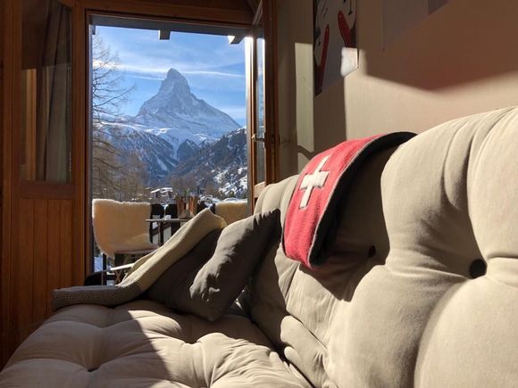 Matterhorn view from the living room (Le Dunant apartment)