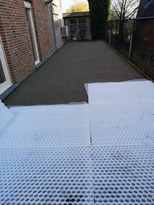 Grindmatten plaatsen