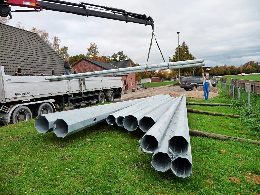 Flutlichtanlagen und Beleuchtungsanlagen von SMW Elektrotechnik