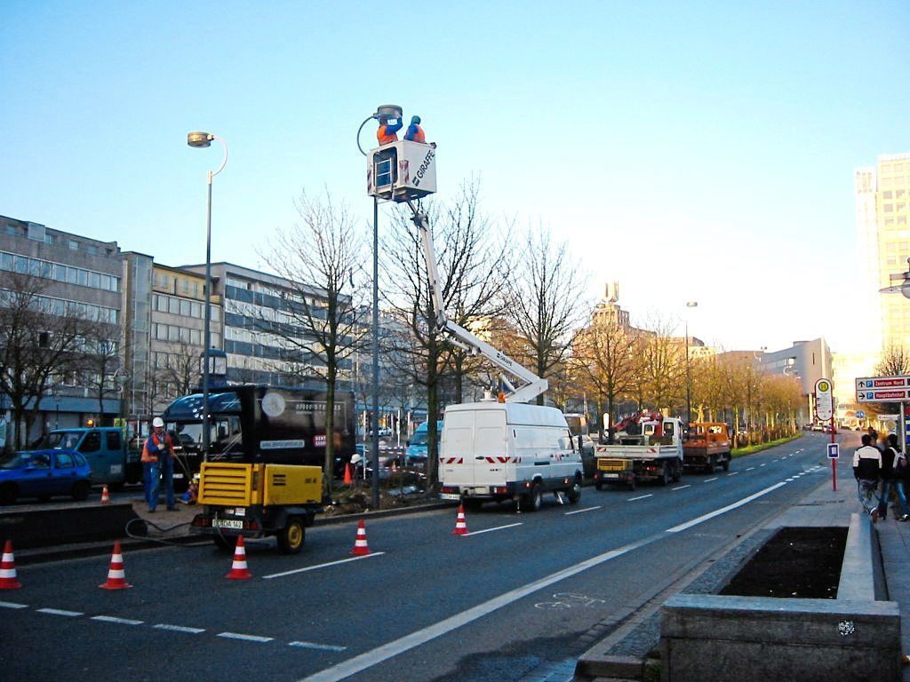 Installation von Straßenbeleuchtung und Beleuchtungsanlagen von SMW Elektrotechnik