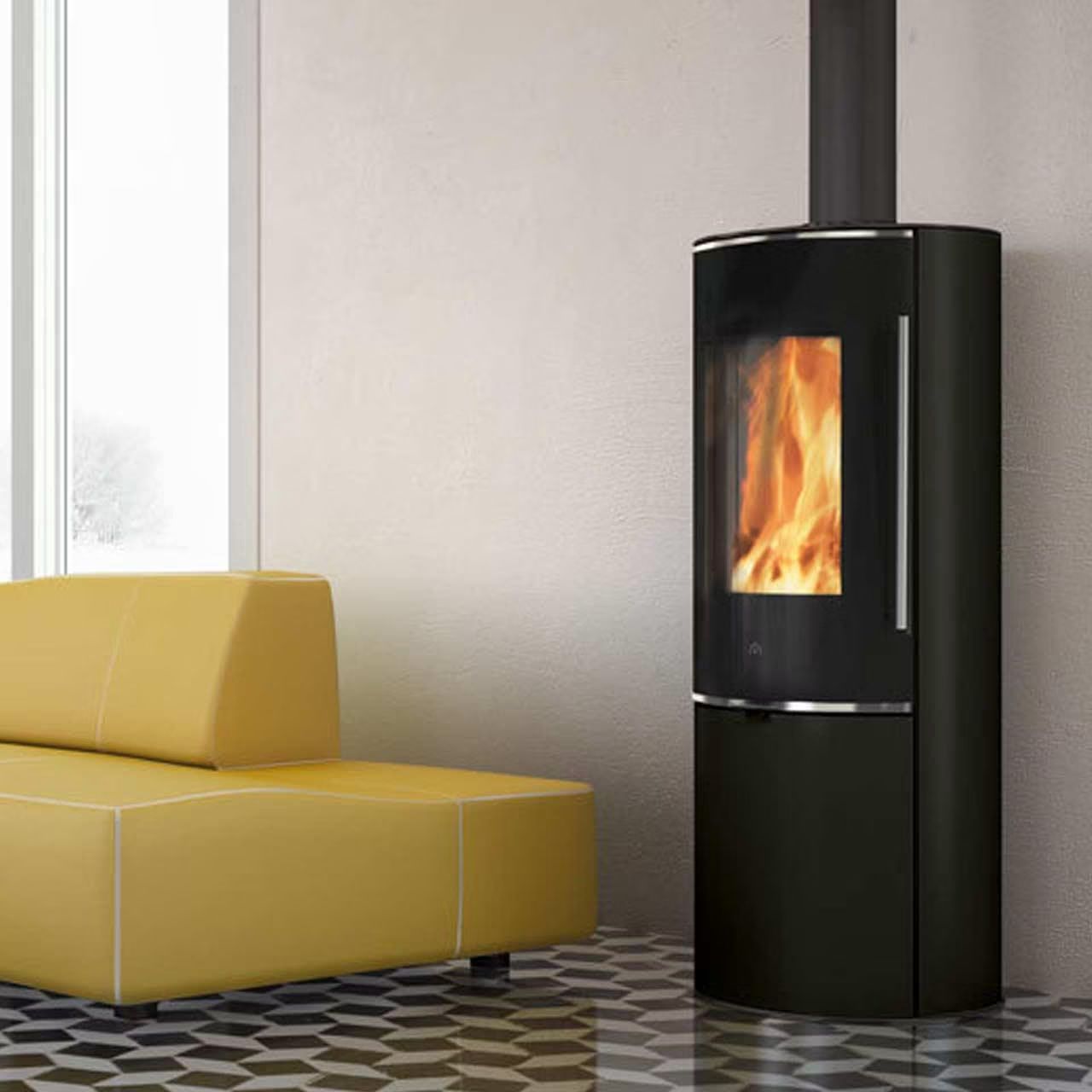 Une cheminée allumée