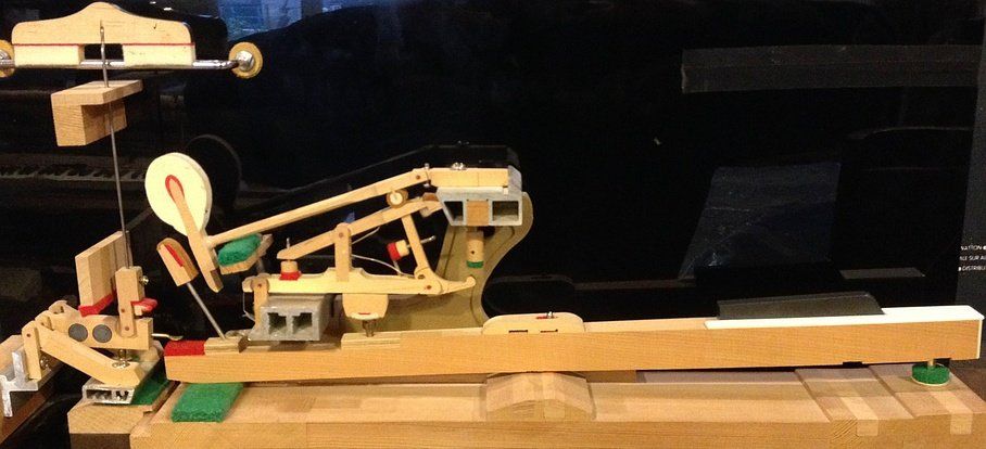 Vue de coupe mécanique piano à queue