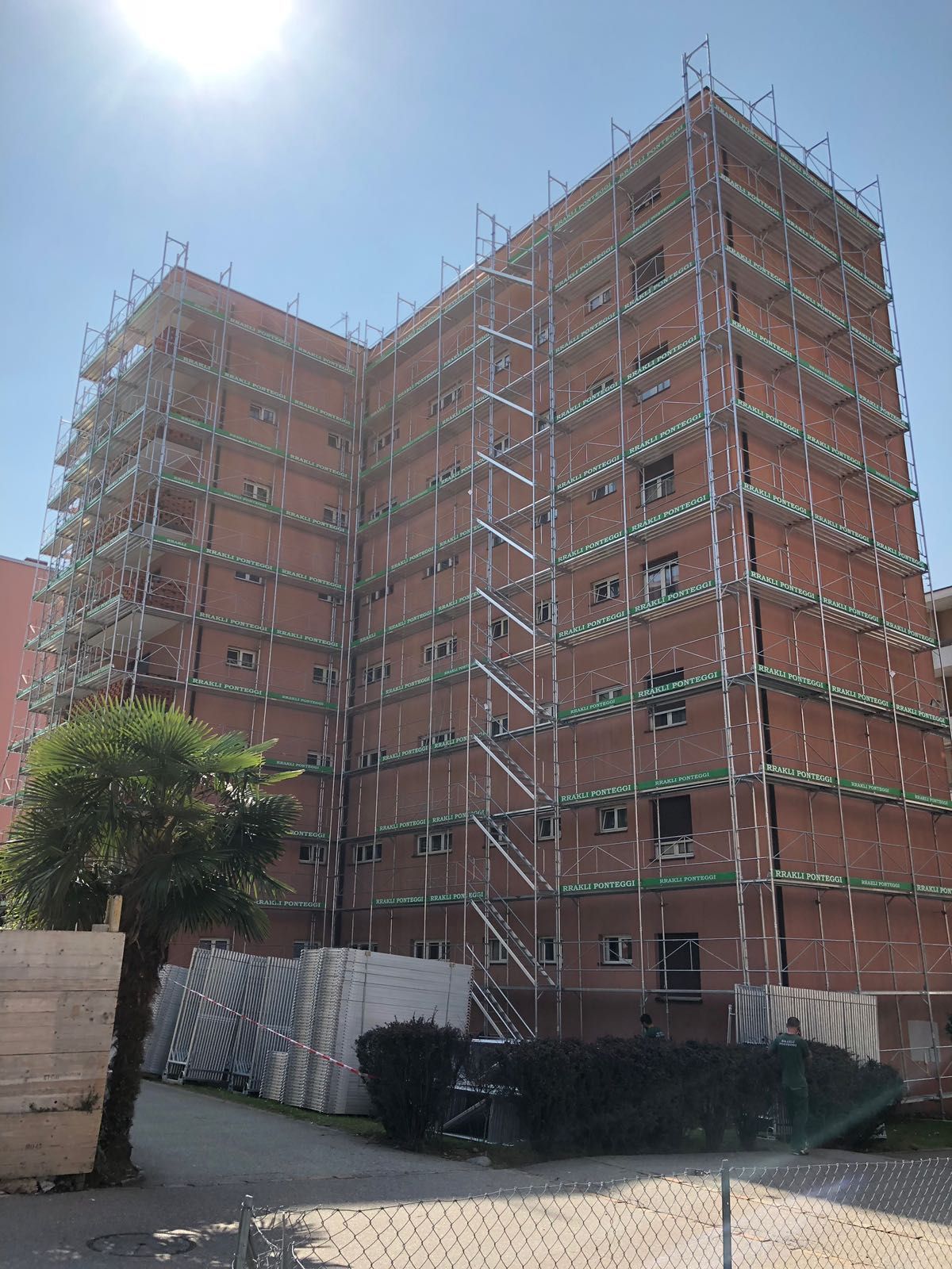 RRAKLI Ponteggi Sagl - logo