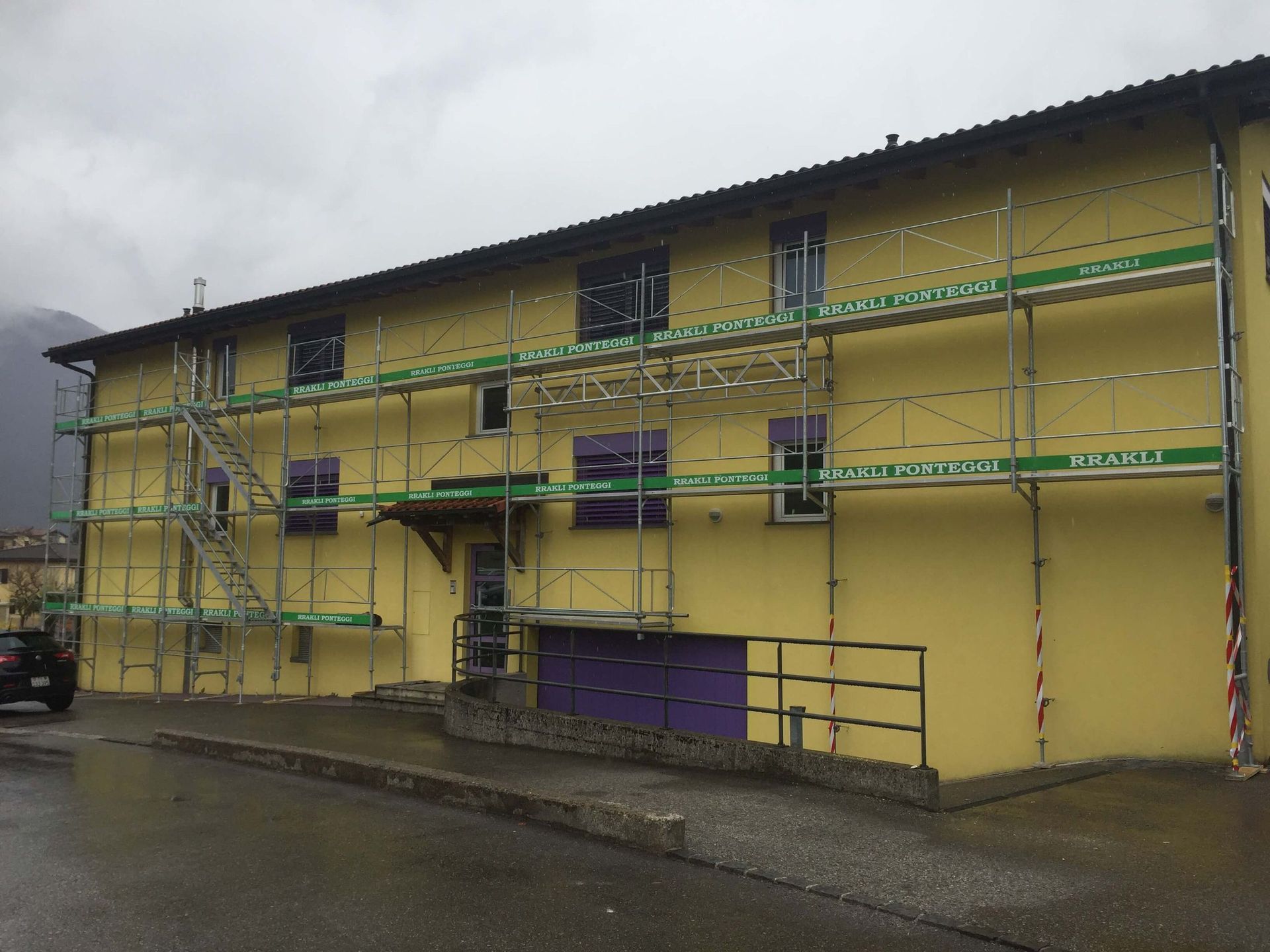 RRAKLI Ponteggi Sagl - Ponteggi - Pregassona