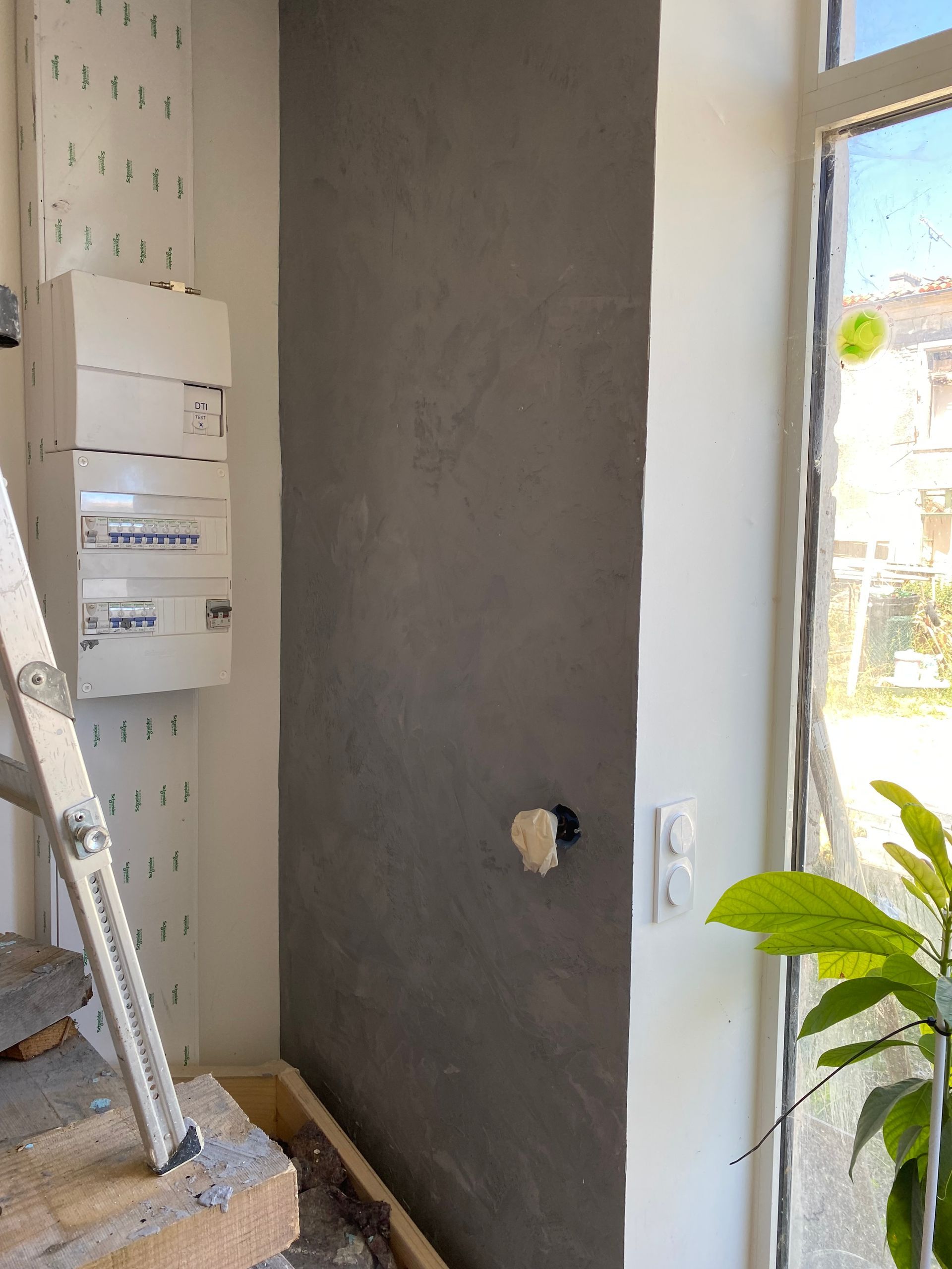 Décoration murale grise