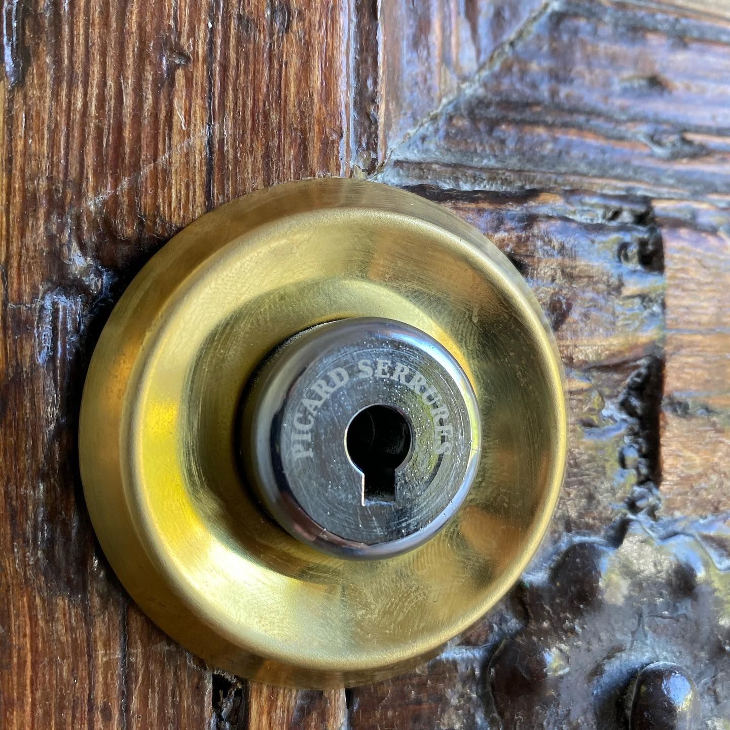 Serrure porte picard