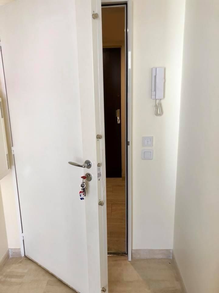 Dépannage serrure porte blanche