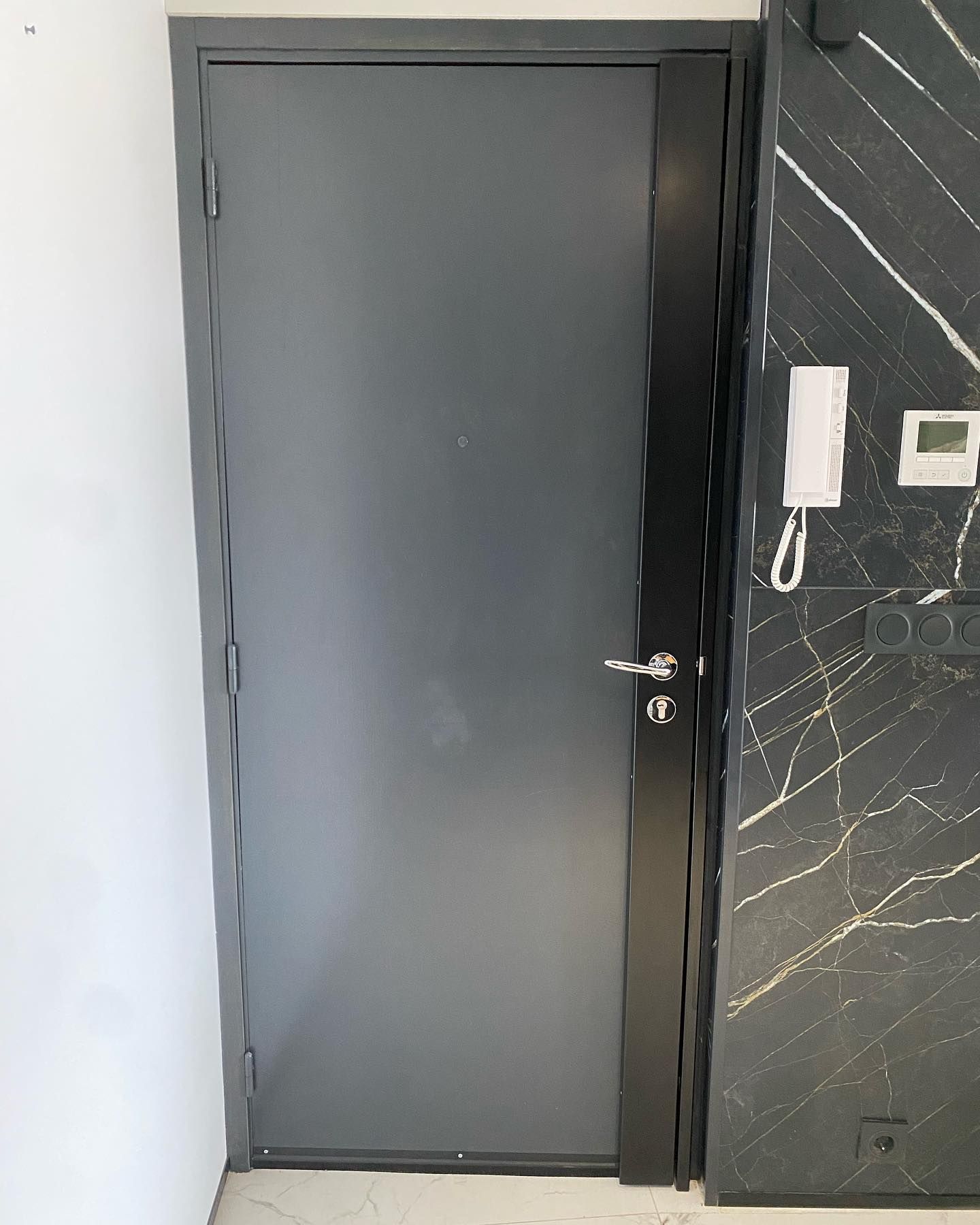 Porte d'entrée blindée