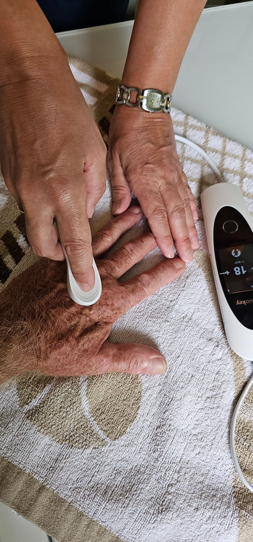 Physiokey®- zur Schmerzbehandlung und bei Dysfunktionen
