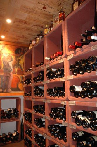 Auberge de Dully - Hôtel à Dully - Maison