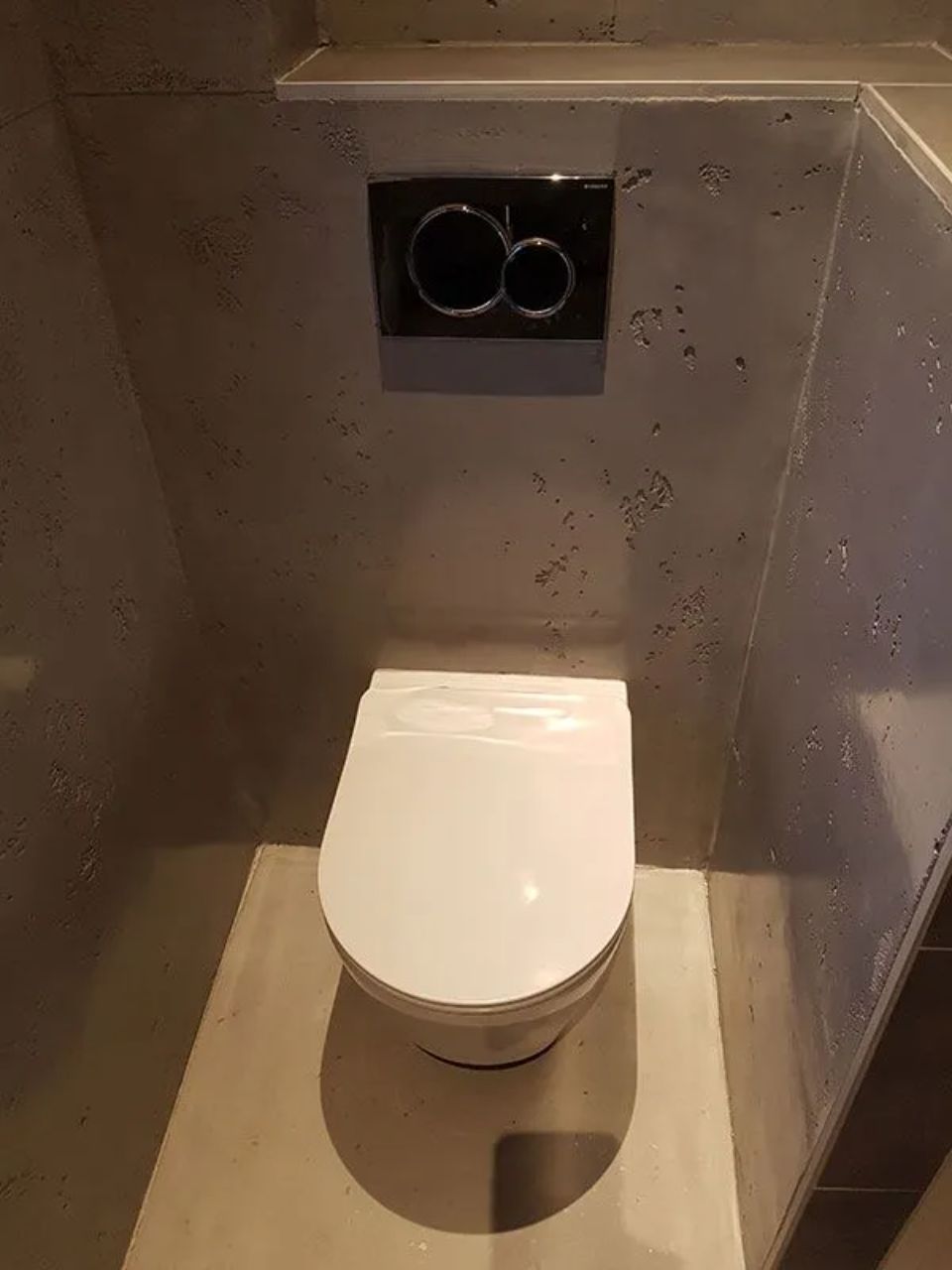 WC eingebaut durch ARAGON Projektentwicklung & Bauwerksanierung GmbH