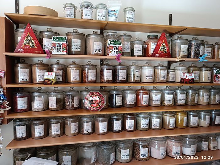 Μπαχαρικά & Βότανα Spices & Herbs