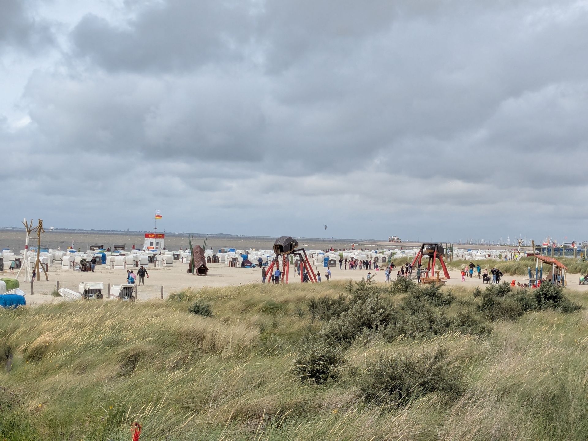 Strand mit Spielplatz