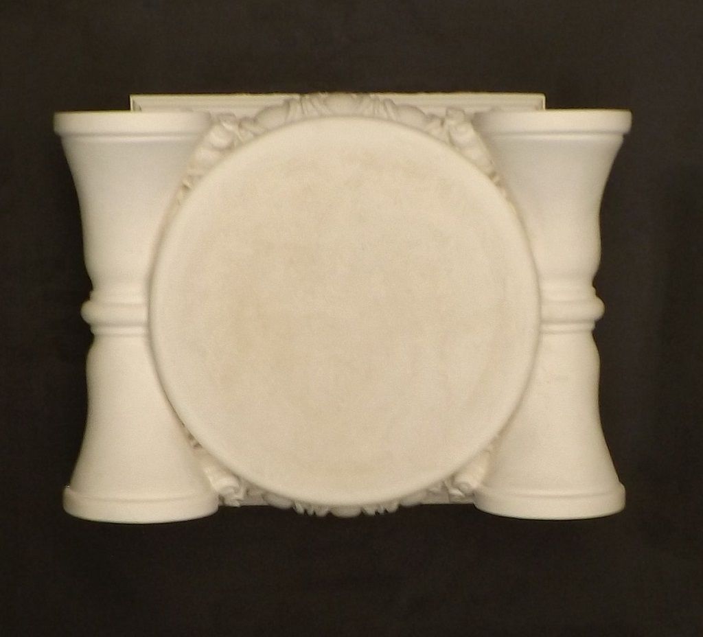 Kapitelle_fuer_Stucksaeulen_3