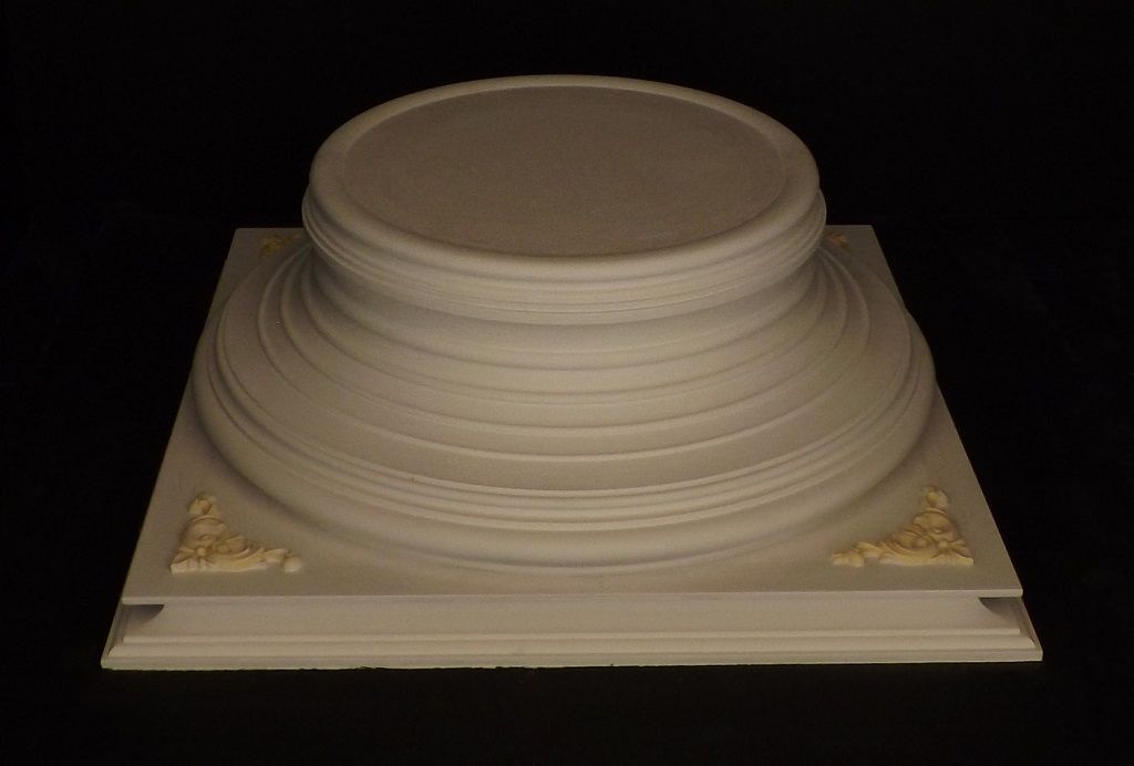 Kapitelle_fuer_Stucksaeulen