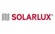 Das Solarlux-Logo ist rot und weiß auf weißem Grund.