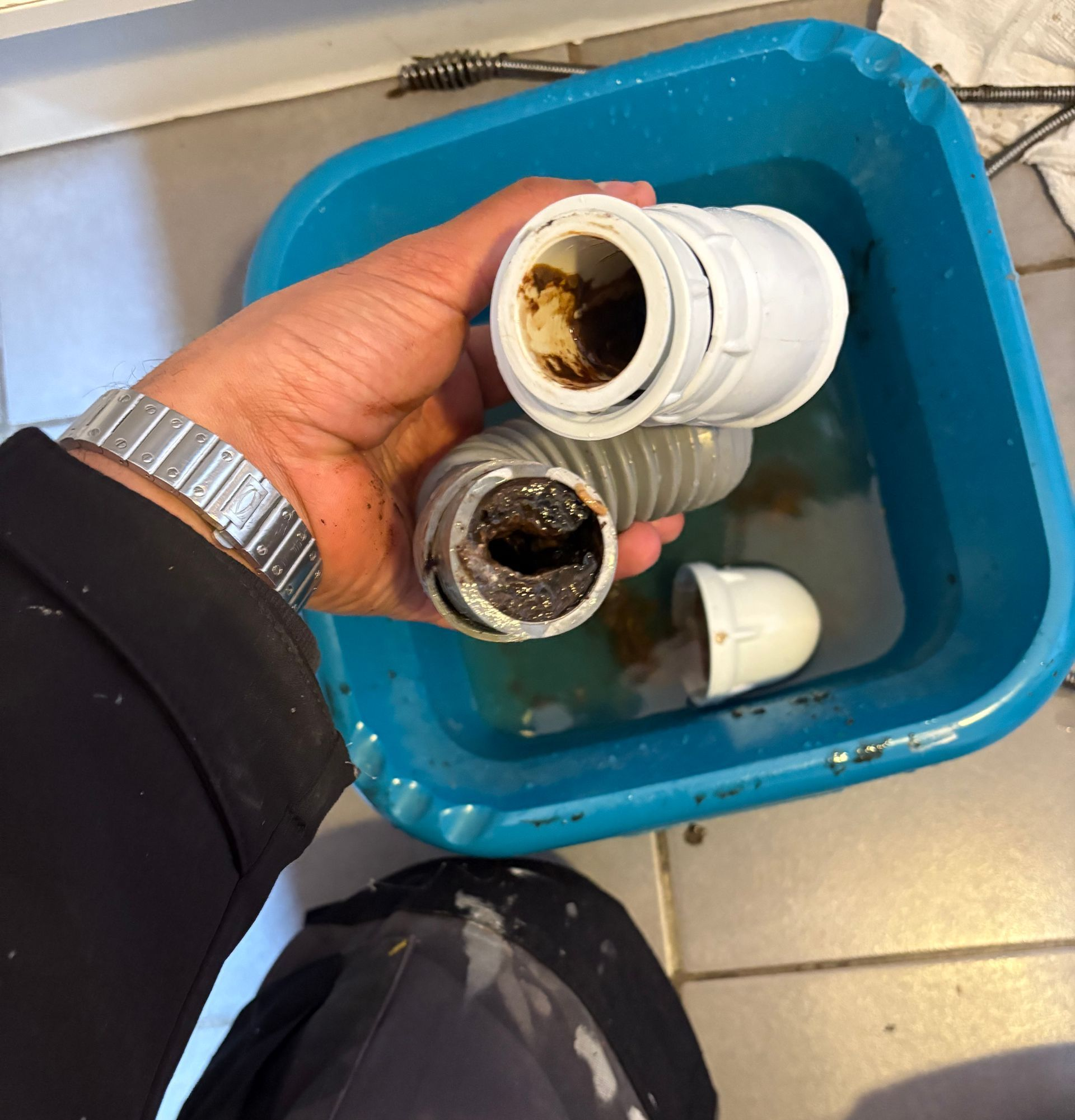 Des tuyaux en mauvais état.