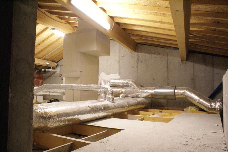 Installation de tuyaux de désenfumage mécanique de la marque Promat dans la maison de retraite de Saint-Pal-de-Chalençon