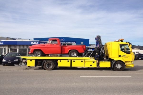 Abschleppdienst | Garage, Autos aller Marken, Oldtimer, Motorboote | BAM Burri Automobile Münchwilen