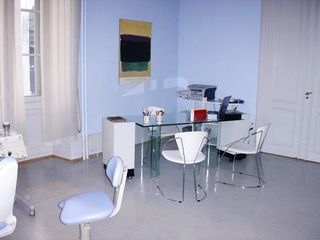 D. Philippe Elalouf – Office