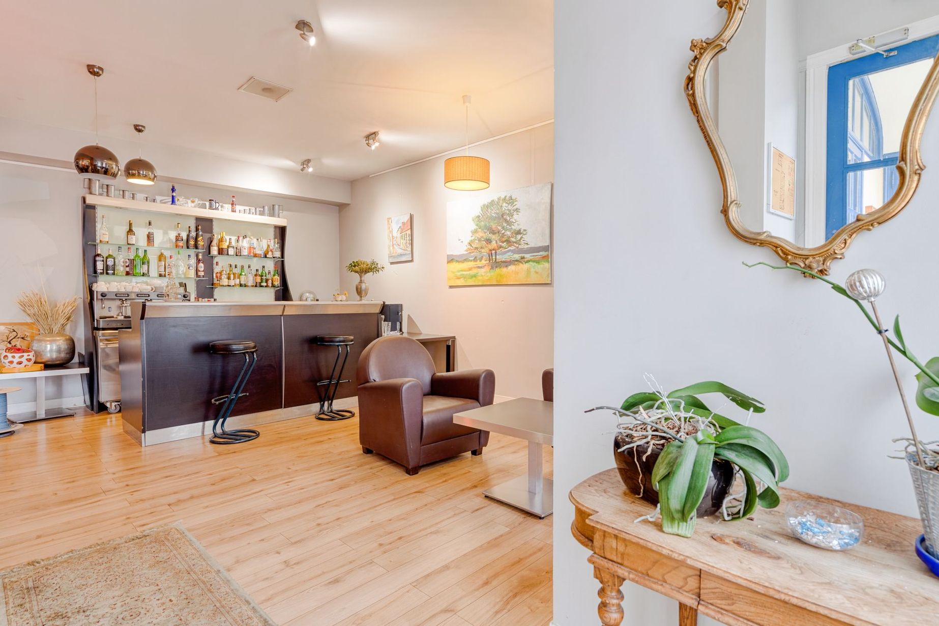 Espace détente de l'hôtel le plat d'étain