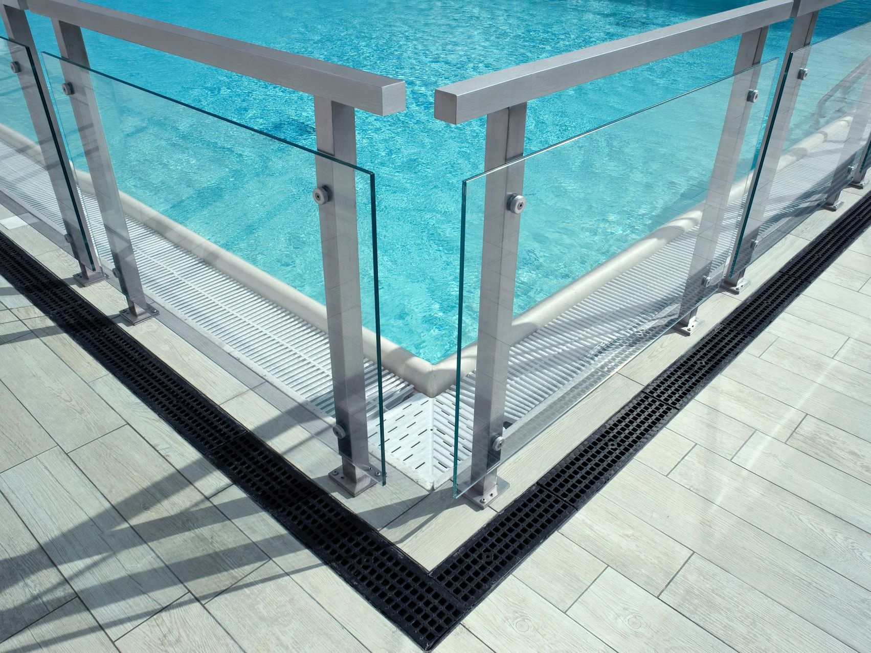 Barrière de protection pour piscine