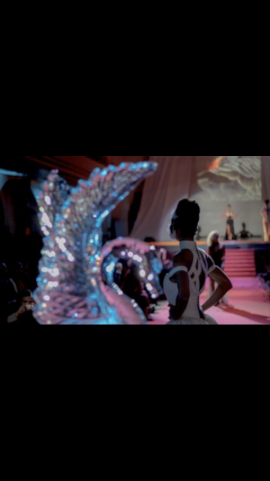 Défilé - Les Fous des Ciseaux