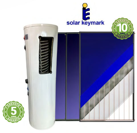 Chauffe-eau solaire Solar Keymark avec réservoir blanc et panneau capteur bleu, garanties 10 ans et 5 ans