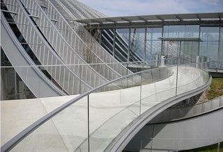 A. Keller Glaserei AG / Viterie SA