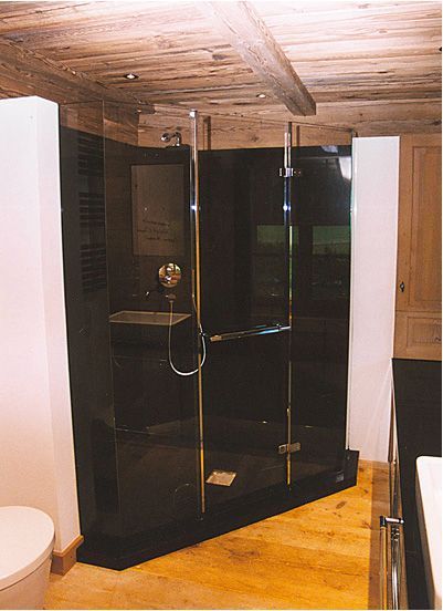 Cuisine et salle de bains - A. Keller Vitrerie SA - Brügg