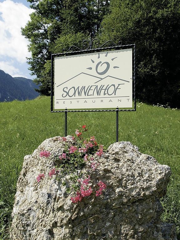Wegweiser - Restaurant Sonnenhof