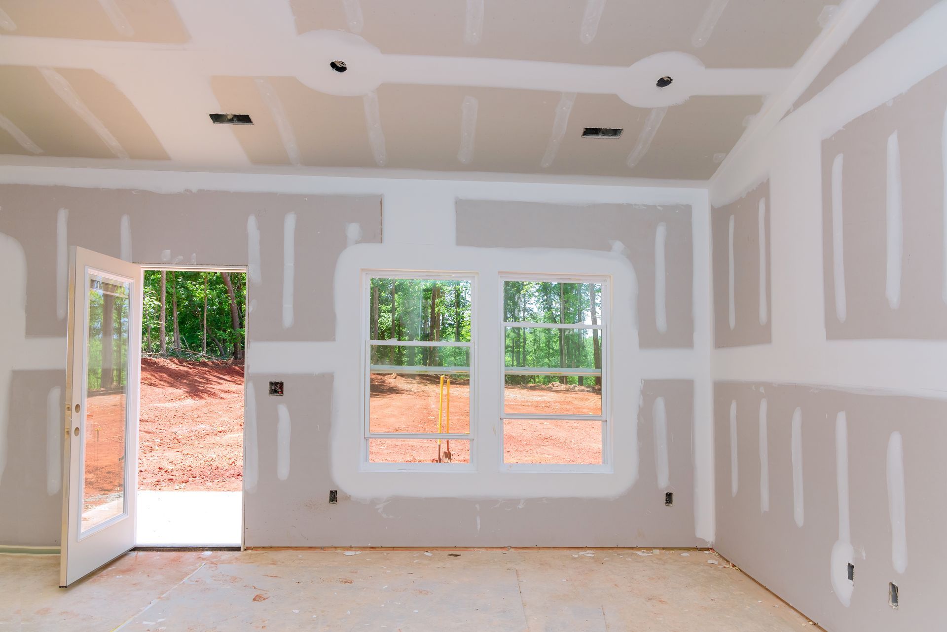 Pièce intérieure en cours d'aménagement.