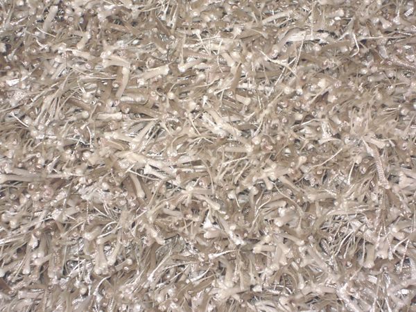 Eine Nahaufnahme von einem Haufen geschreddertem Papier