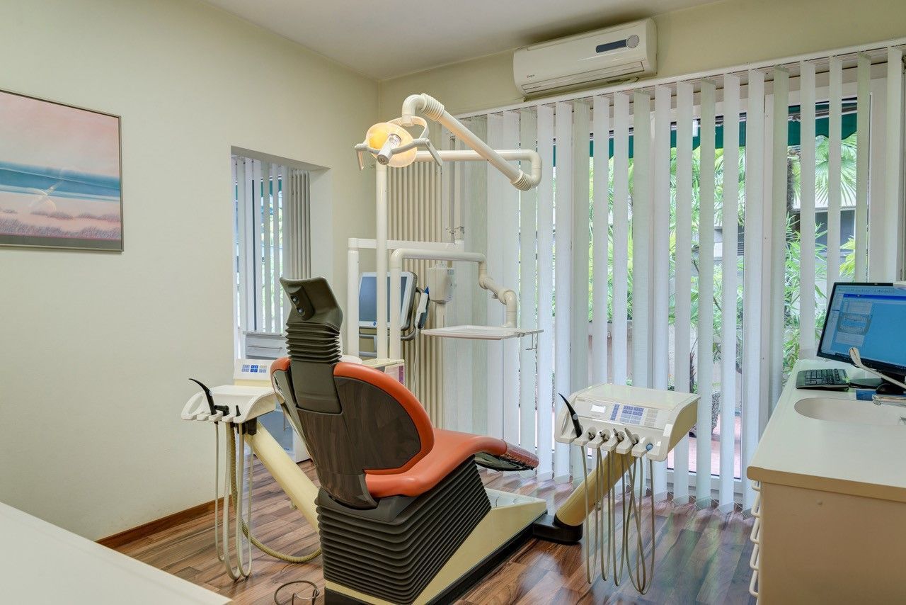 Poltrona cure dentali - Studio Dentistico Dottor Coler Lugano