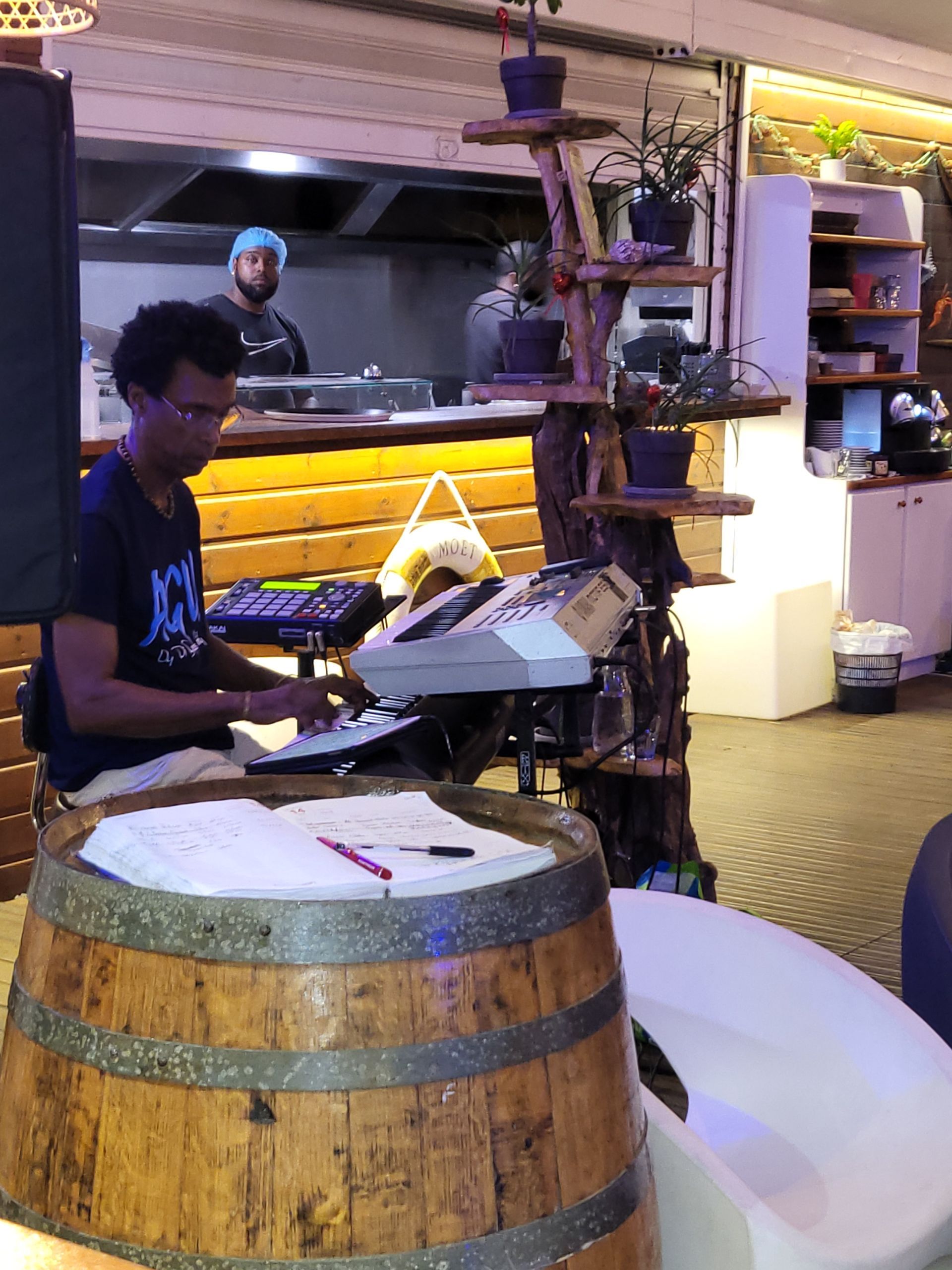 Animation musicale en soirée.