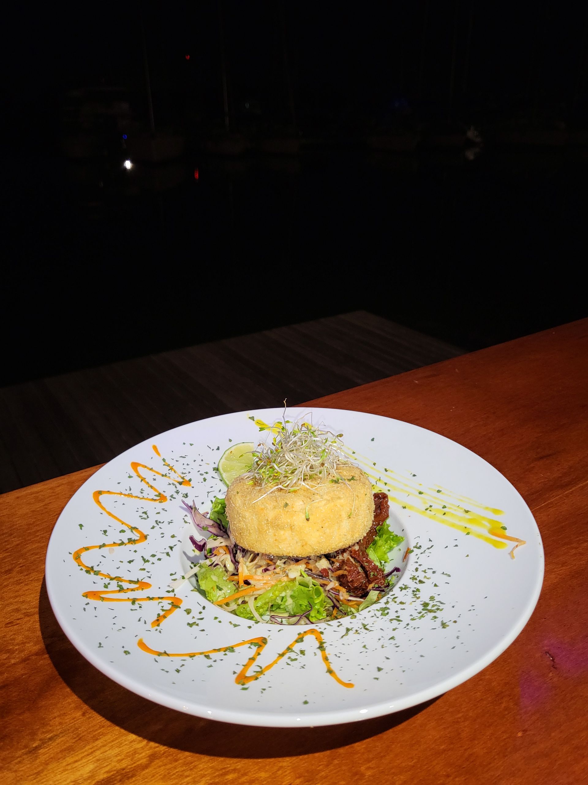 Entrée raffinée à servir.