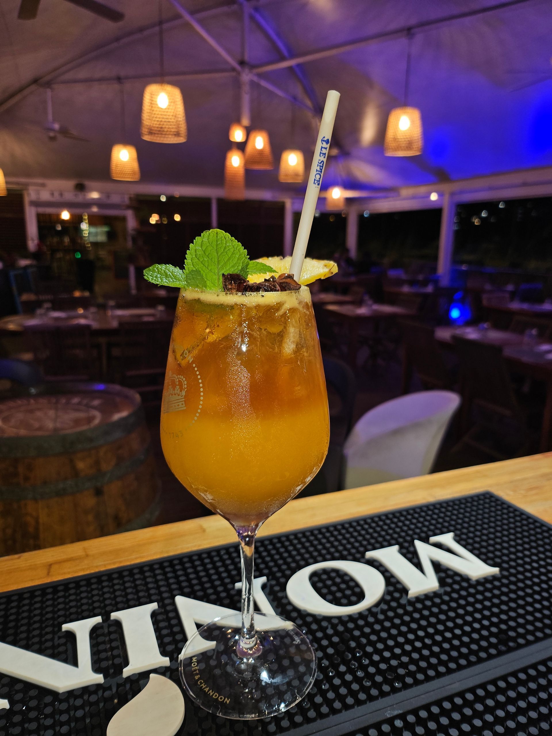 Cocktail de nuit orange.