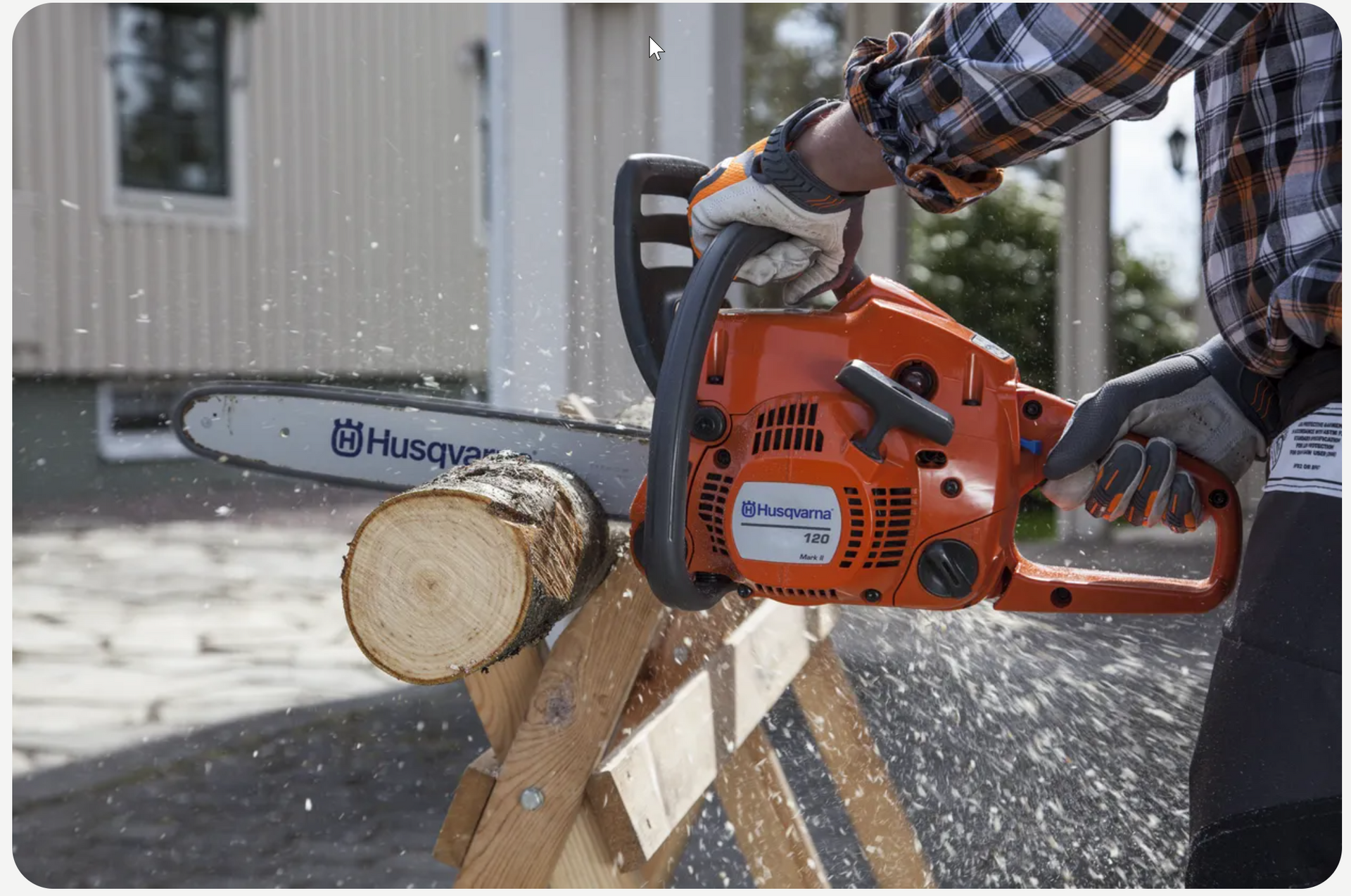 Tondre avec machines Husqvarna