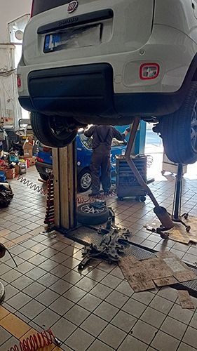 AUTO KORANAS - Εξουσιοδοτημένο Συνεργείο