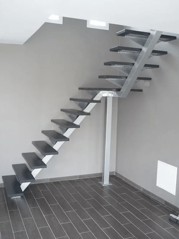 Ecaliers métalliques