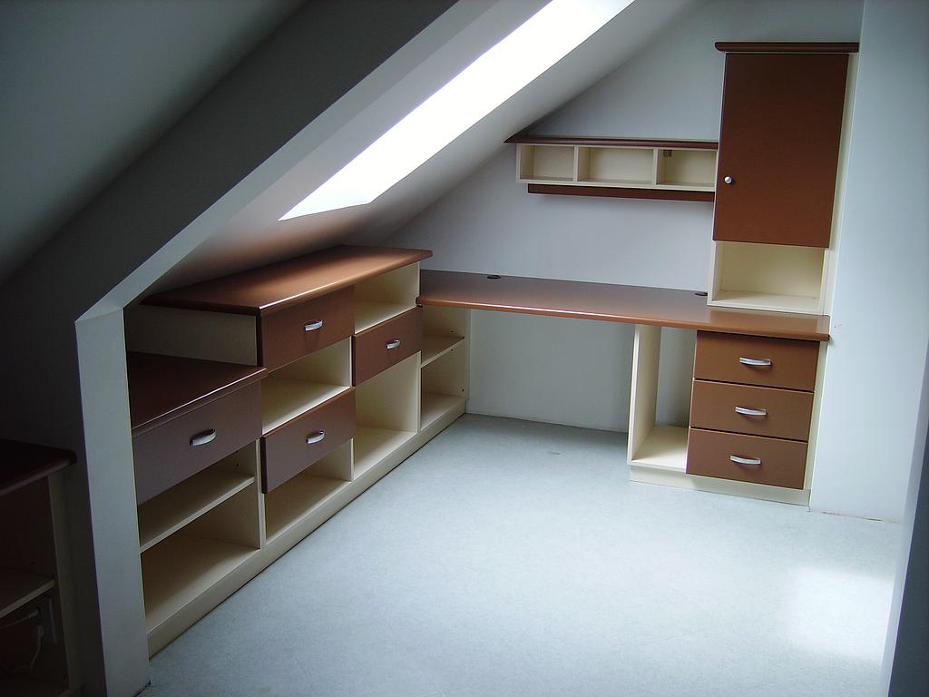 Rangement sous combles