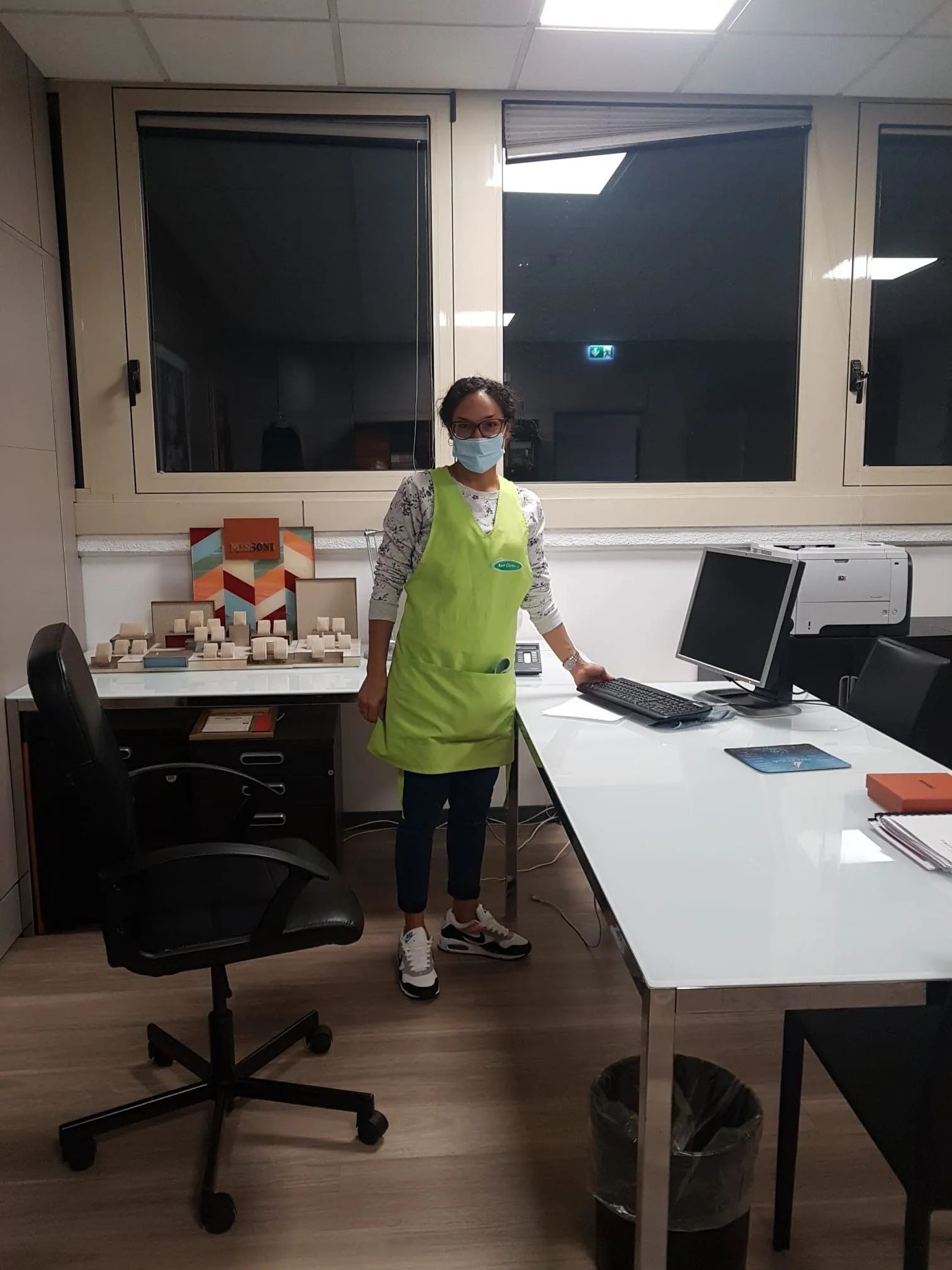 Pulizia scrivanie uffici - Best Clean Sagl